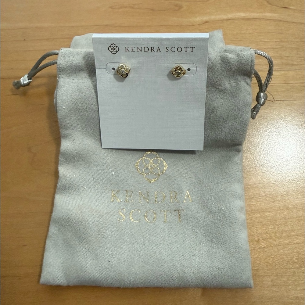 Kendra Scott Gold Knot Stud Earrings